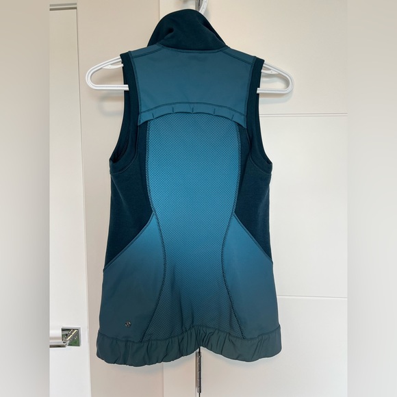 Reflective Lululemon Vest Size 4 - Picture 9 of 10
